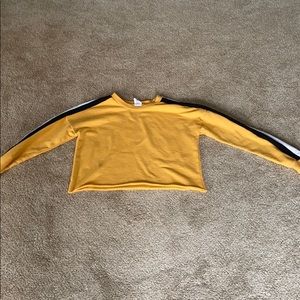 cropped long sleeve shirt